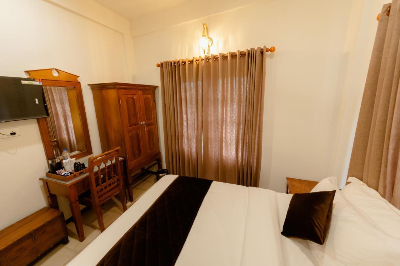 Seacoast Inn Fortkochi Fort Kochi Exteriér fotografie